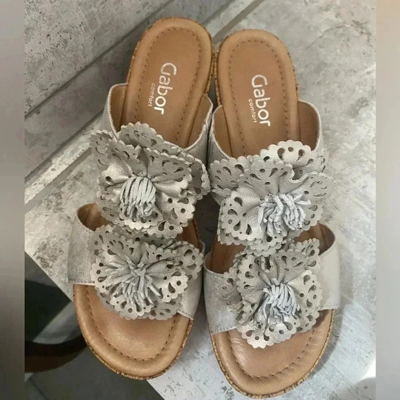 Gabor silver/gray wedge sandals - Picture 2 of 7